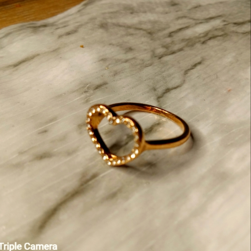 Heart ring